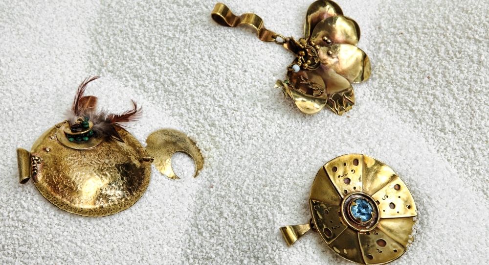 Bronz Takılar: Dayanıklılığı ve Tarihçesi